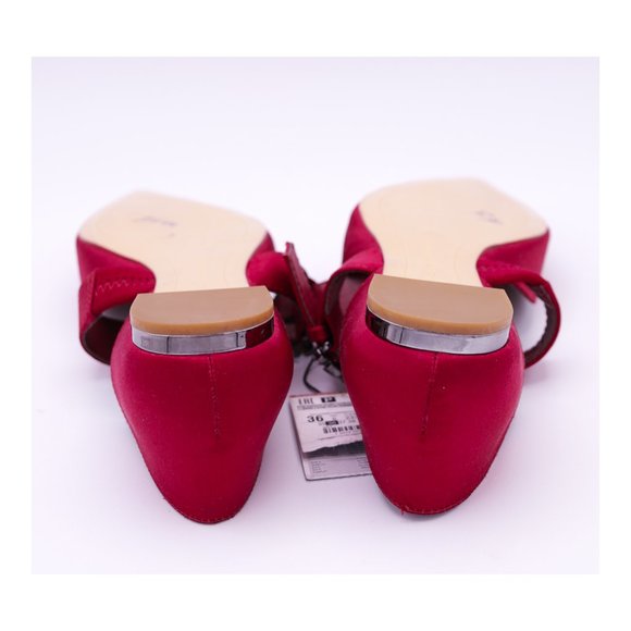 SOLD! ZARA Red Pointed Toe Rhinestone Buckle Satin Ballet Flats NEW - Picture 6 of 10